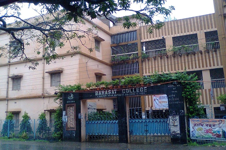 https://cache.careers360.mobi/media/colleges/social-media/media-gallery/15325/2021/4/3/Campus View of Barasat College Kolkata_Campus-View.jpg